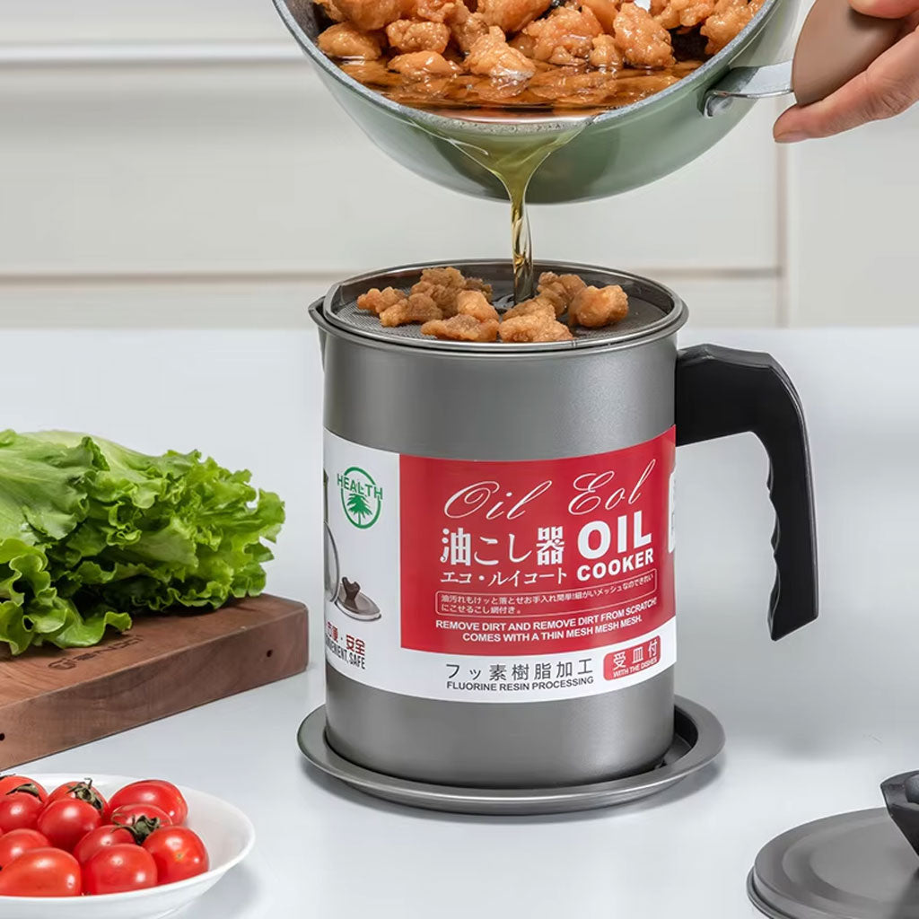 وعاء تصفية وحفظ الزيت من الألمنيوم – مزود بمصفاة دقيقة وغطاء محكم